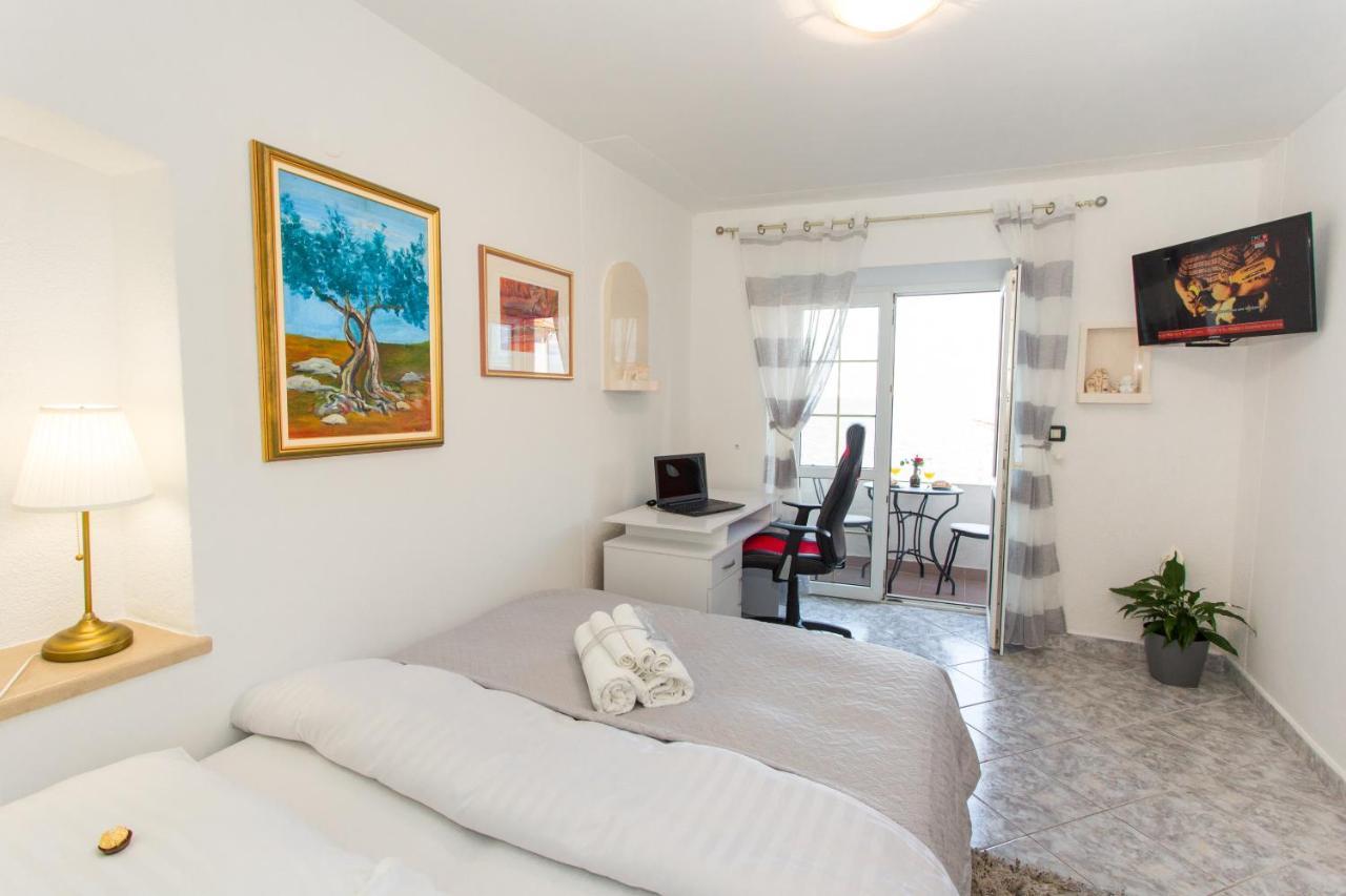 Apartments Desiree سوتيفان المظهر الخارجي الصورة