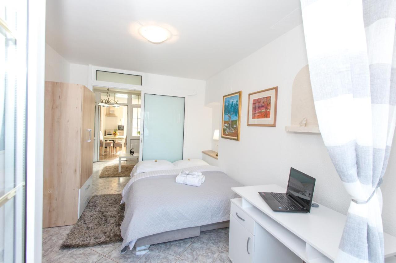 Apartments Desiree سوتيفان المظهر الخارجي الصورة